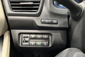 Nissan Leaf esikatselu 23