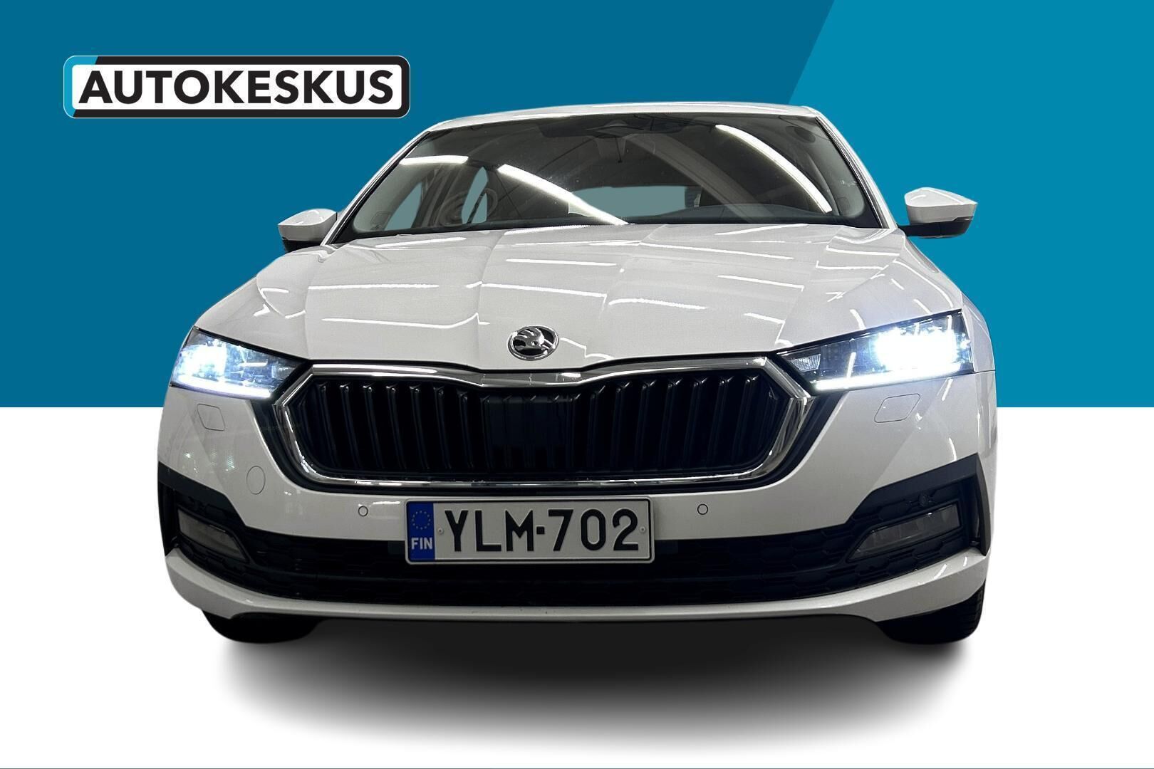 Skoda Octavia iso kuva 2