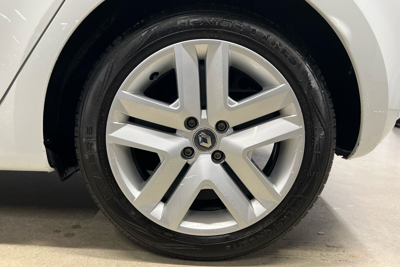 Renault Clio iso kuva 10