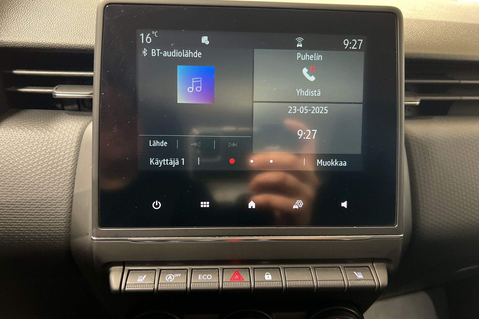 Renault Clio iso kuva 12