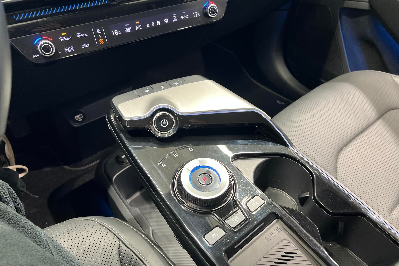 Kia EV6 iso kuva 13