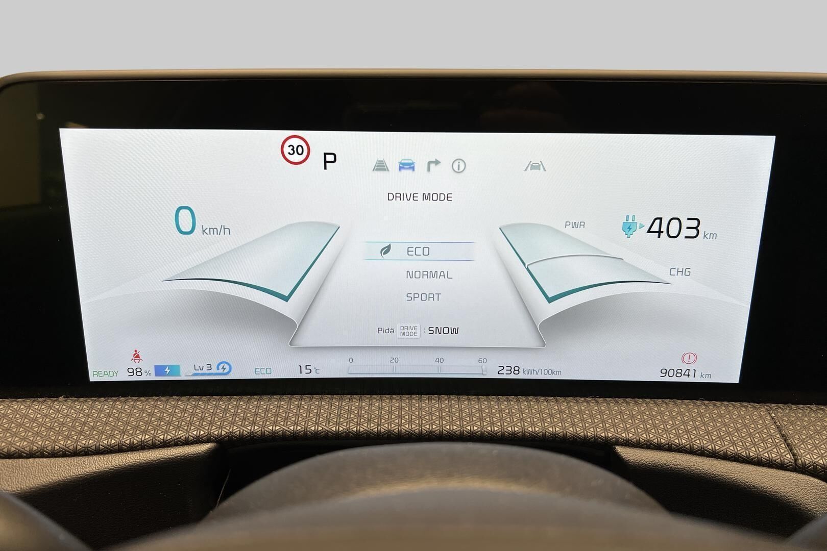 Kia EV6 iso kuva 32