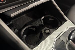 BMW 3-sarja esikatselu 24