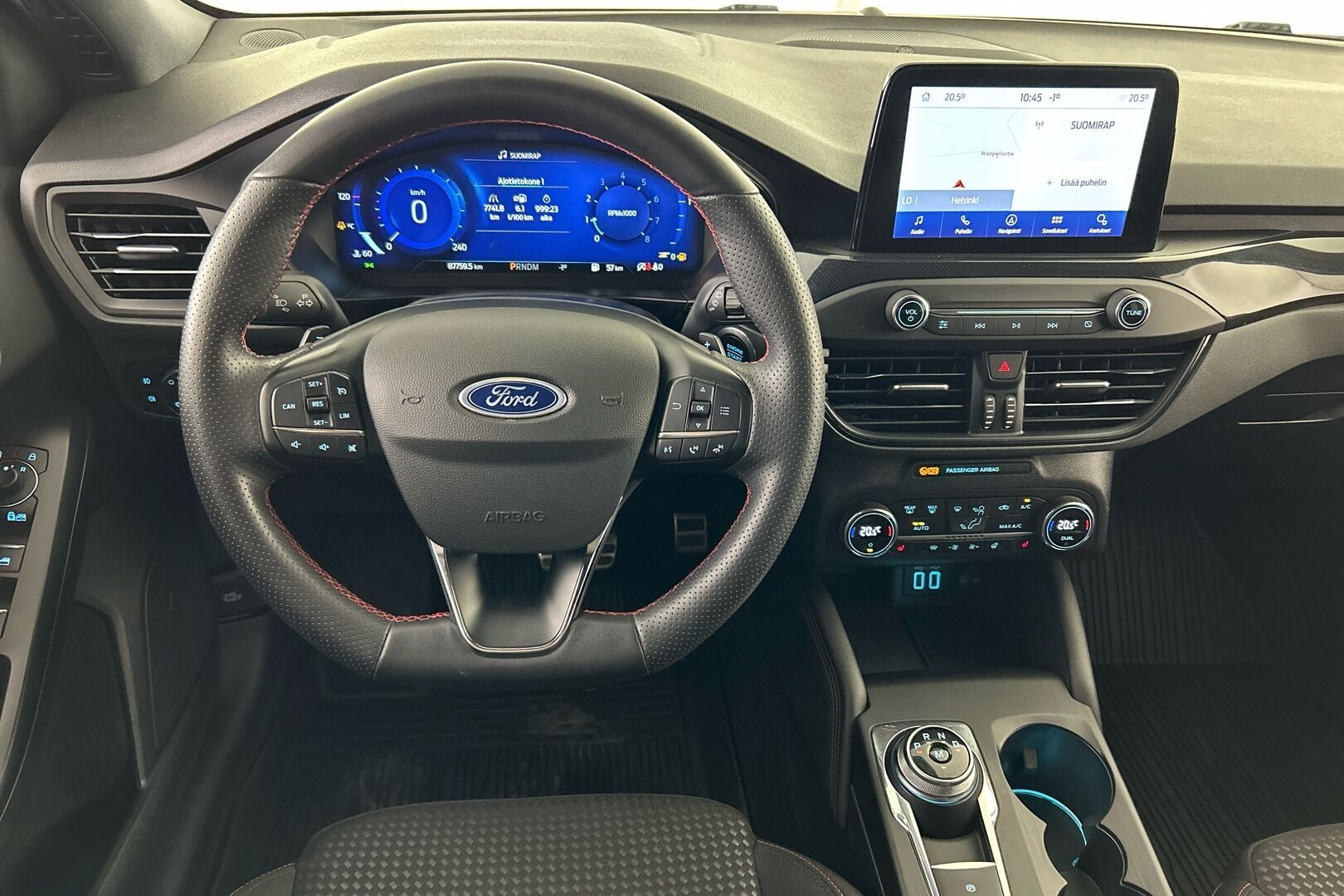 Ford Focus iso kuva 10