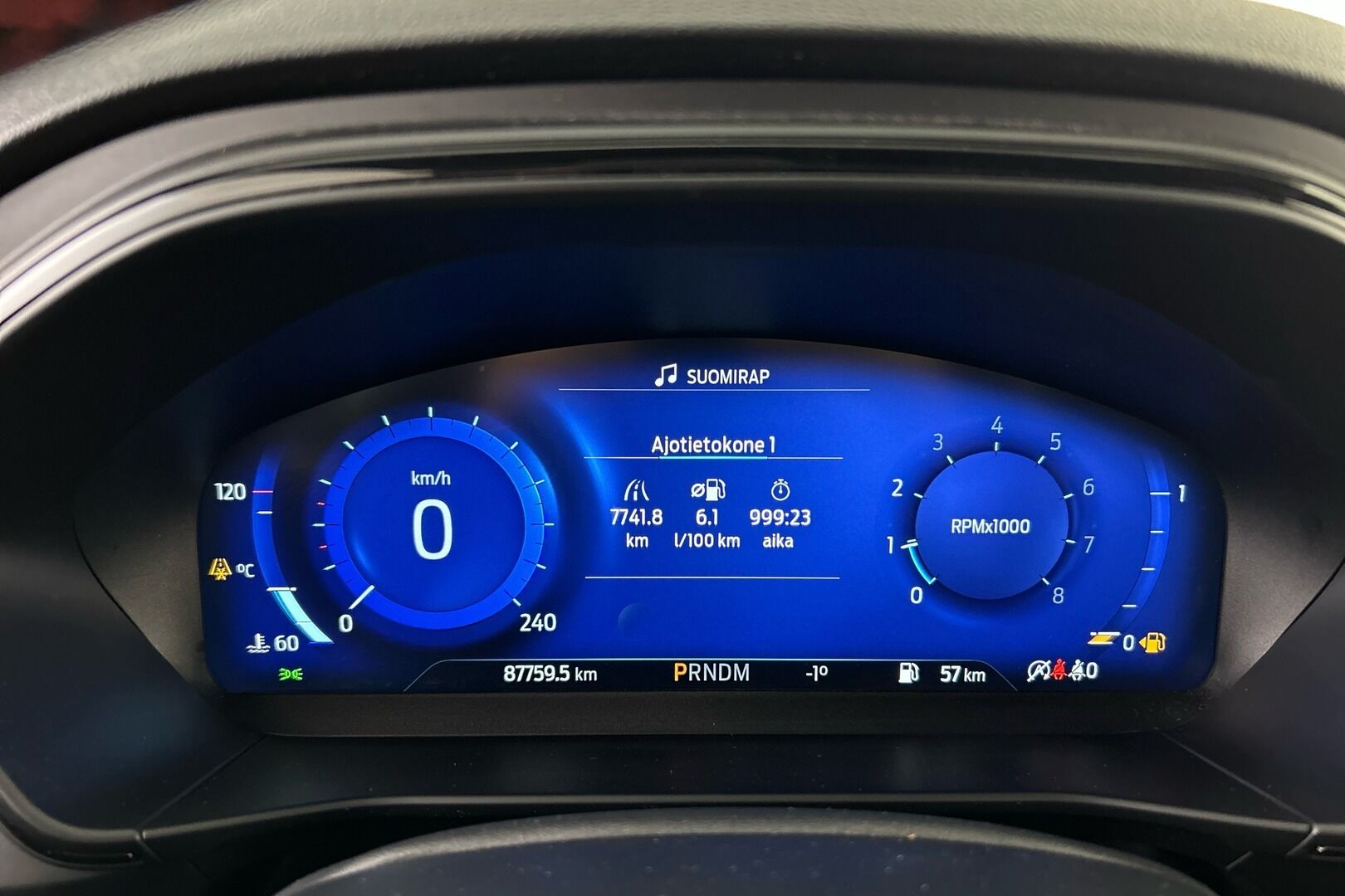 Ford Focus iso kuva 20