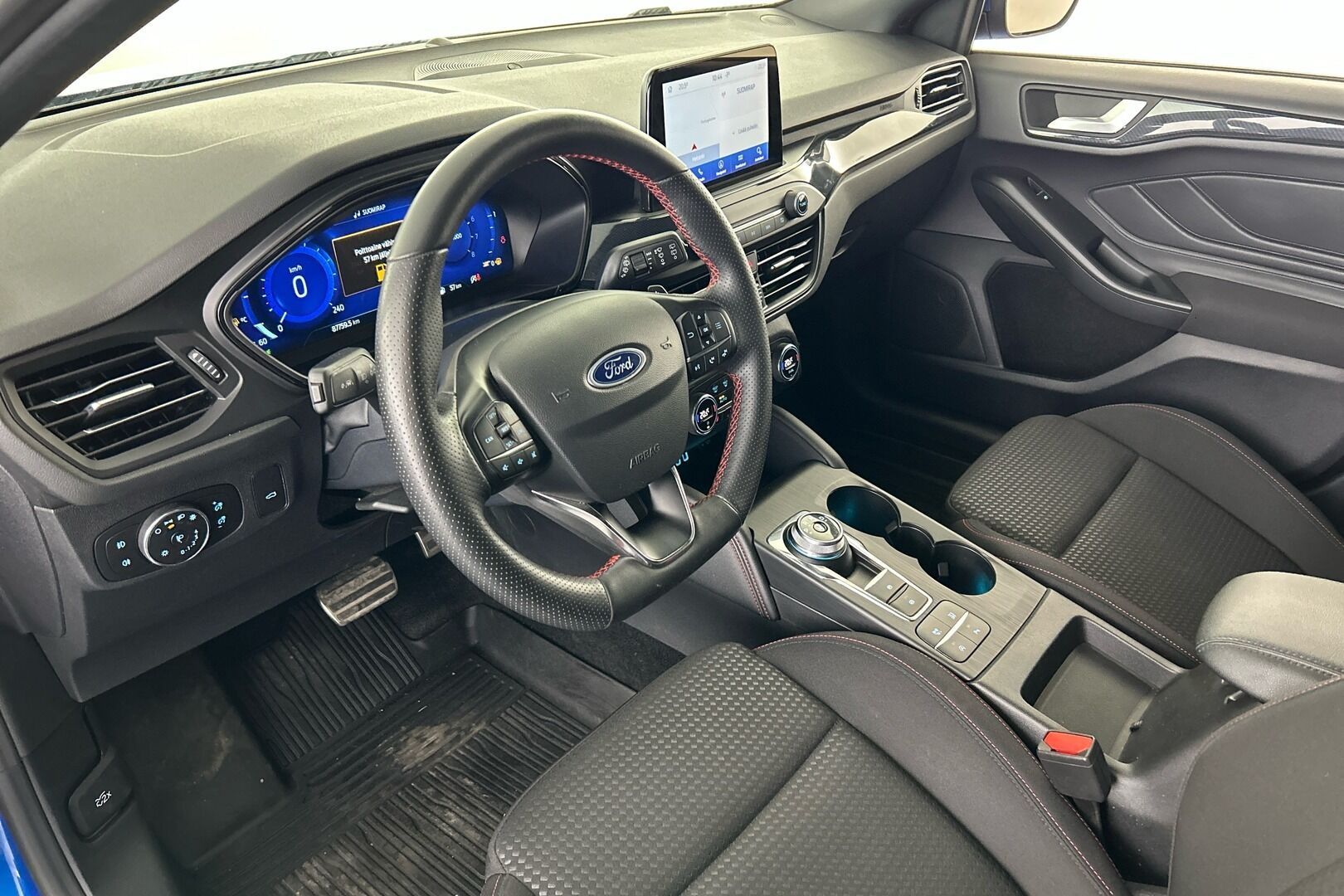 Ford Focus iso kuva 19