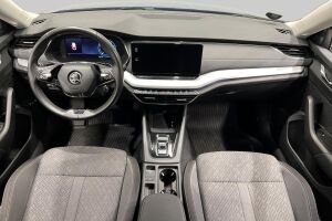 Skoda Octavia esikatselu 11