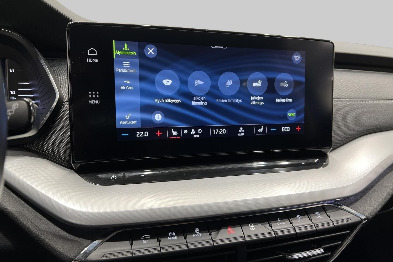 Skoda Octavia iso kuva 17