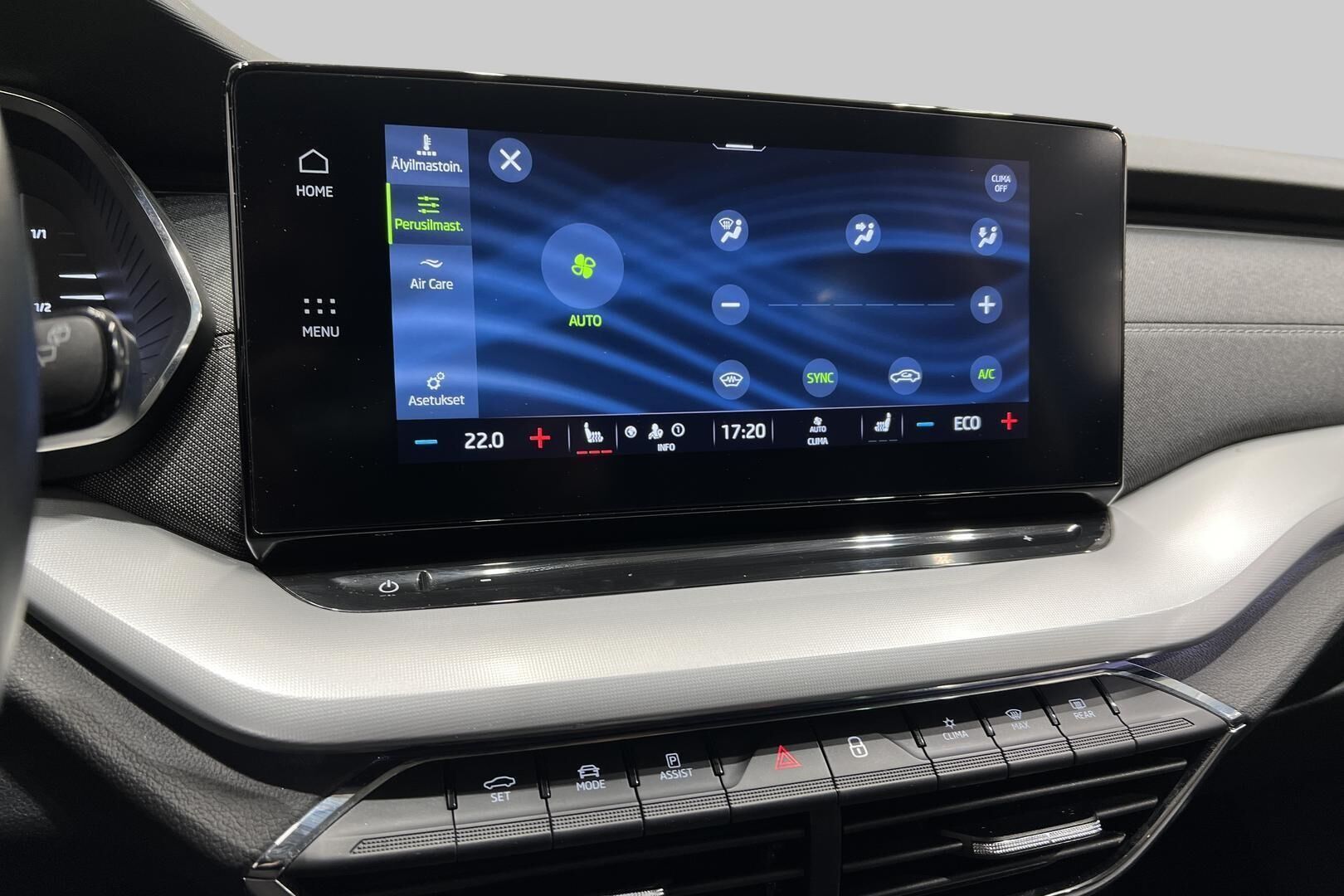 Skoda Octavia iso kuva 18