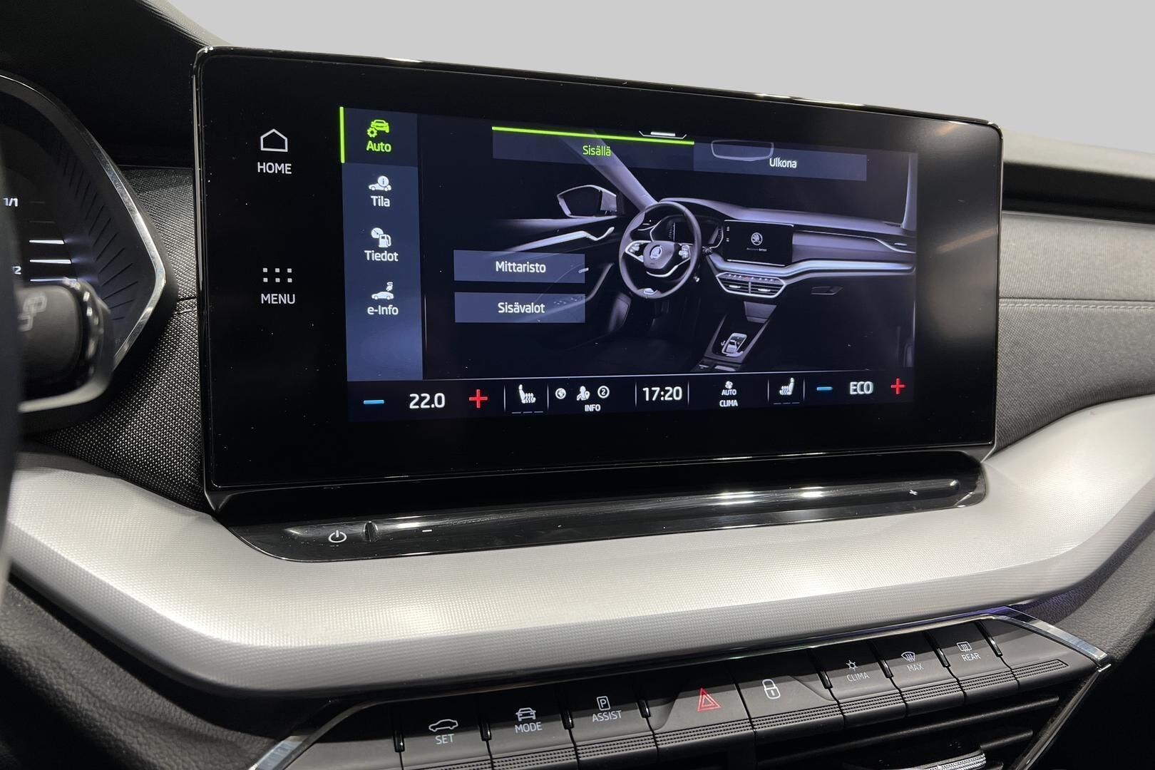 Skoda Octavia iso kuva 24