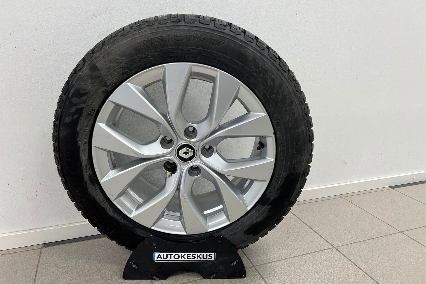 Renault Captur iso kuva 23