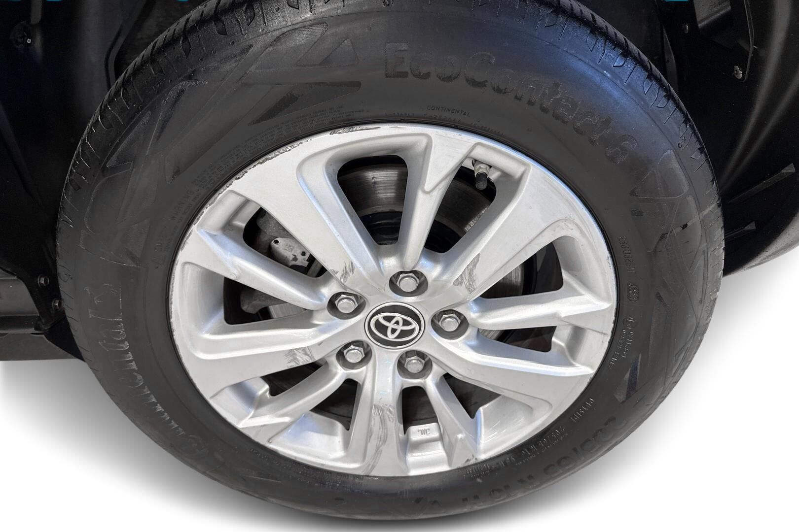 Toyota Yaris Cross iso kuva 23