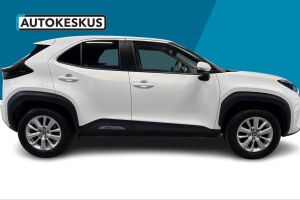 Toyota Yaris Cross esikatselu 17