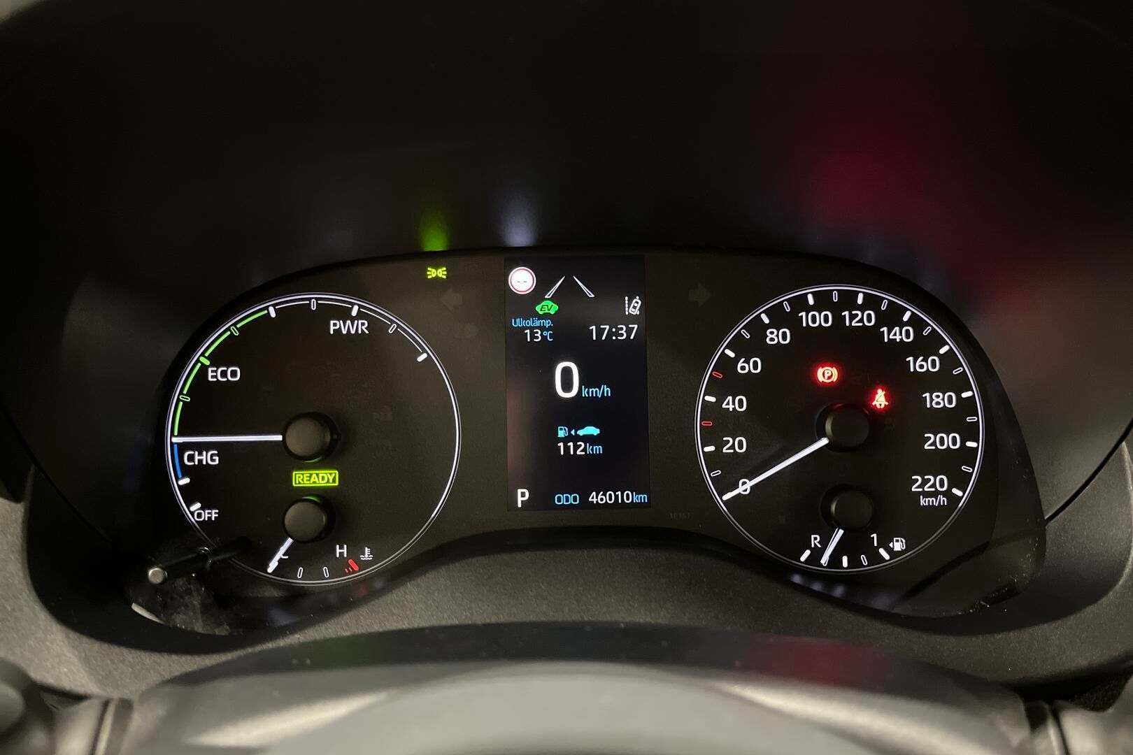 Toyota Yaris iso kuva 13