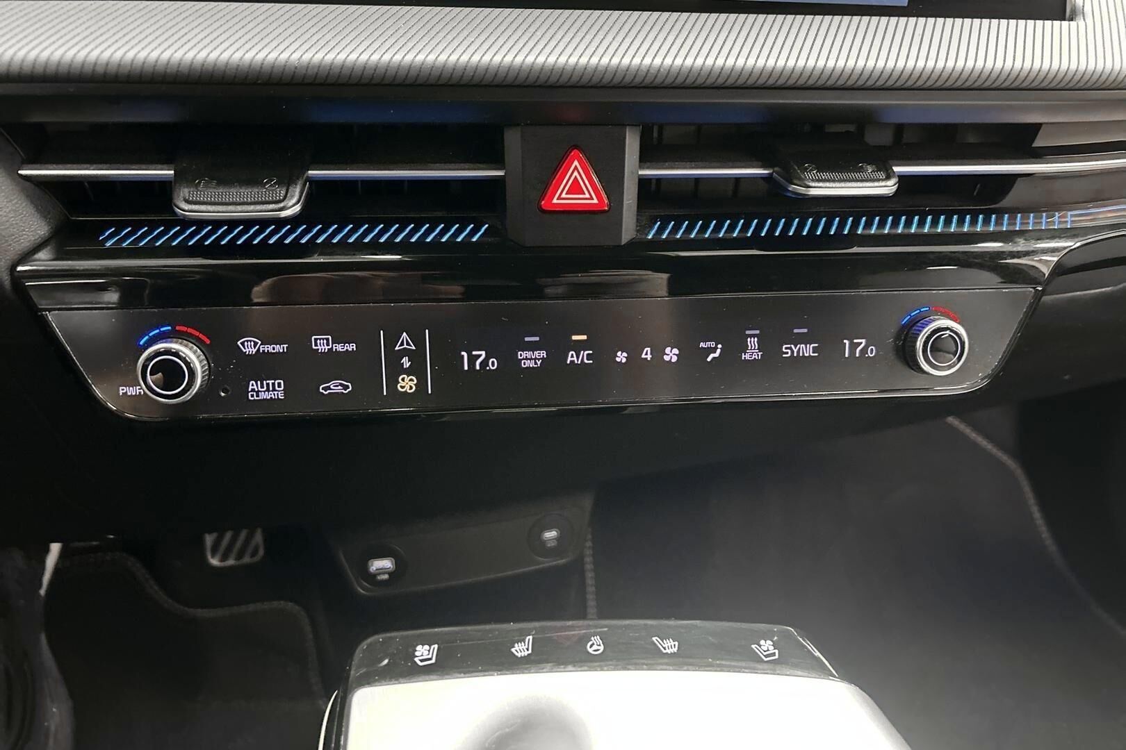Kia EV6 iso kuva 8