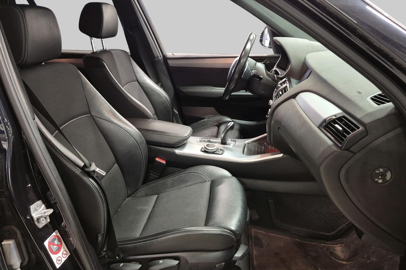 BMW X3 iso kuva 4