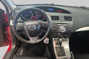 Mazda Mazda3 esikatselu 11