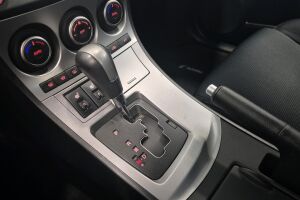 Mazda Mazda3 esikatselu 18