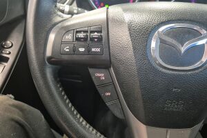 Mazda Mazda3 esikatselu 20