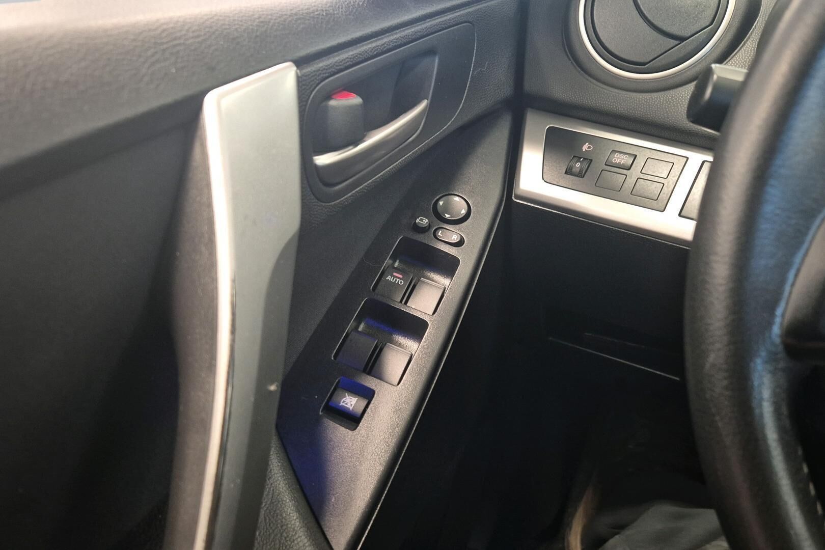 Mazda Mazda3 iso kuva 21