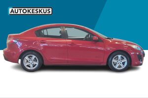 Mazda Mazda3 esikatselu 4