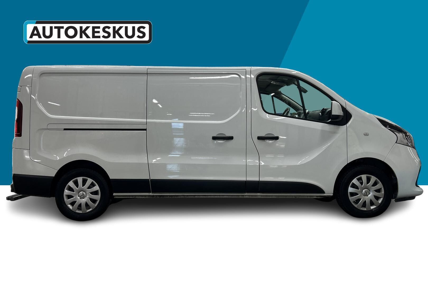 Nissan NV300 iso kuva 2