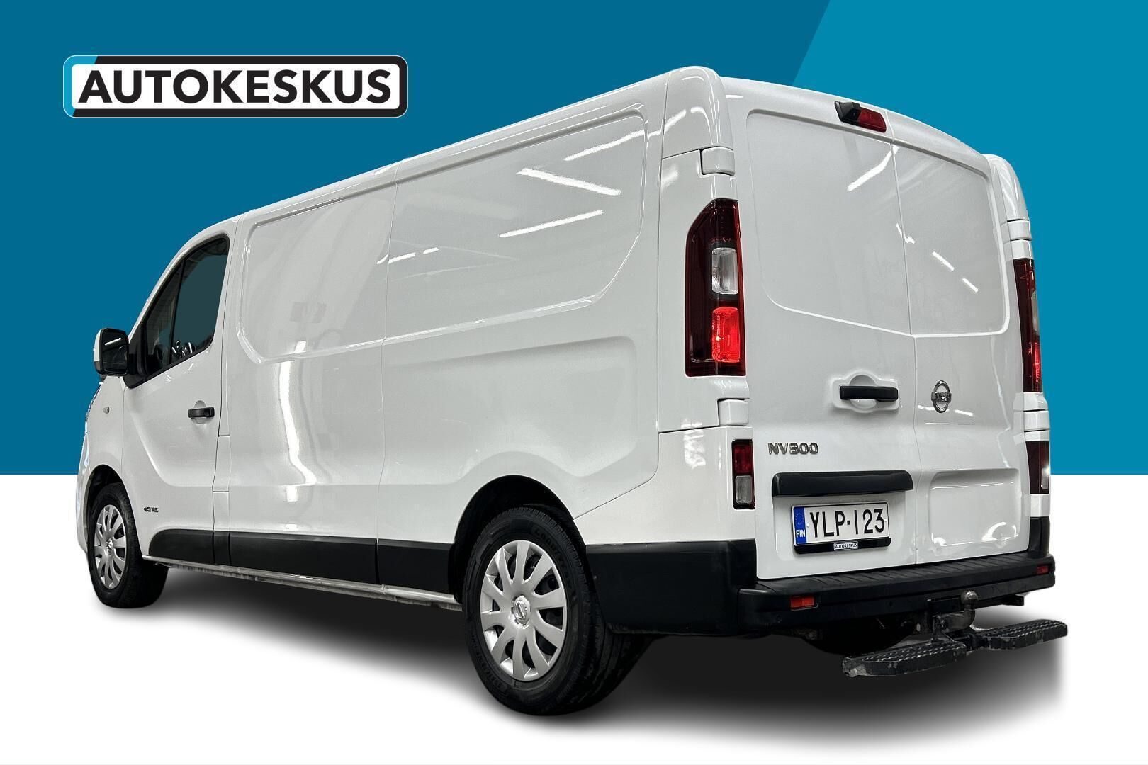 Nissan NV300 iso kuva 5