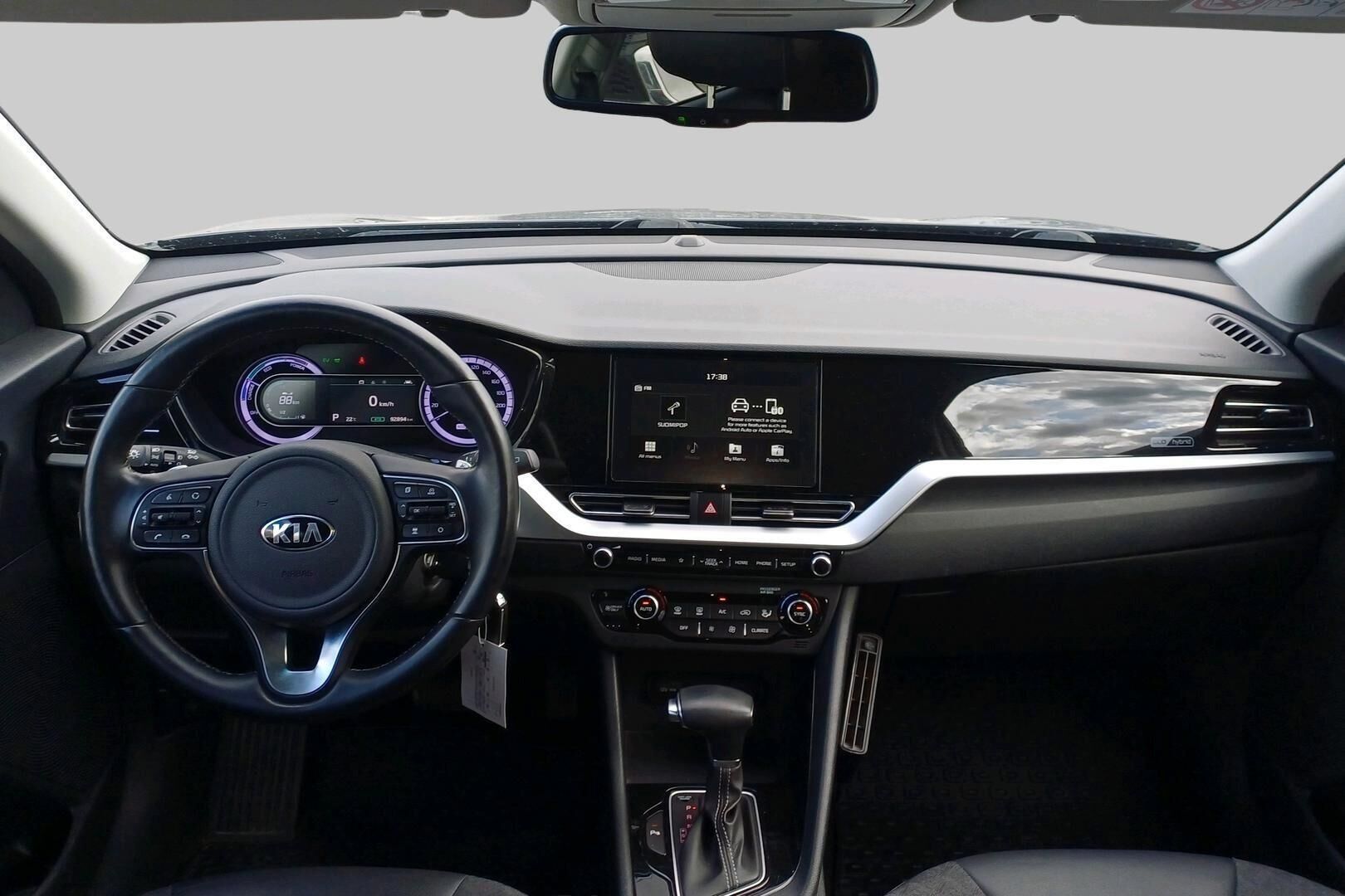 Kia Niro iso kuva 2