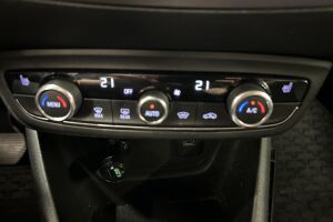 Opel Crossland X esikatselu 17