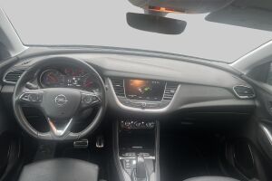 Opel Grandland X esikatselu 2