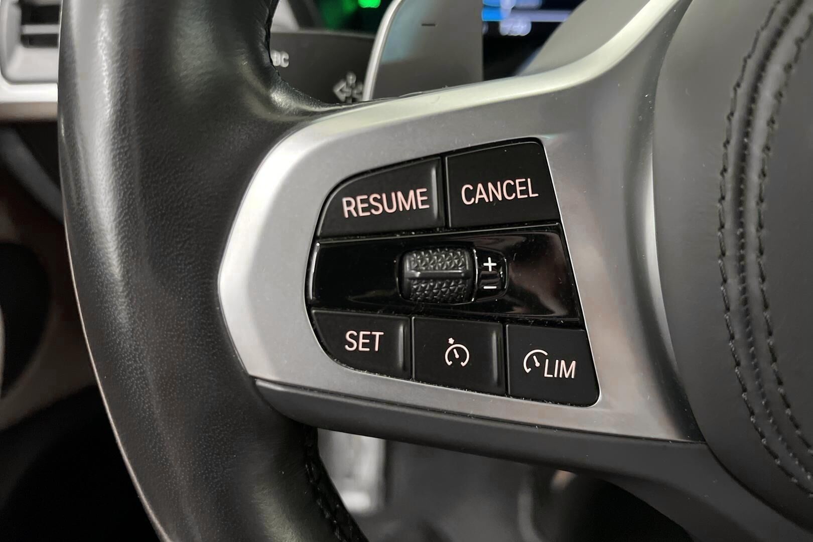 BMW X3 iso kuva 16