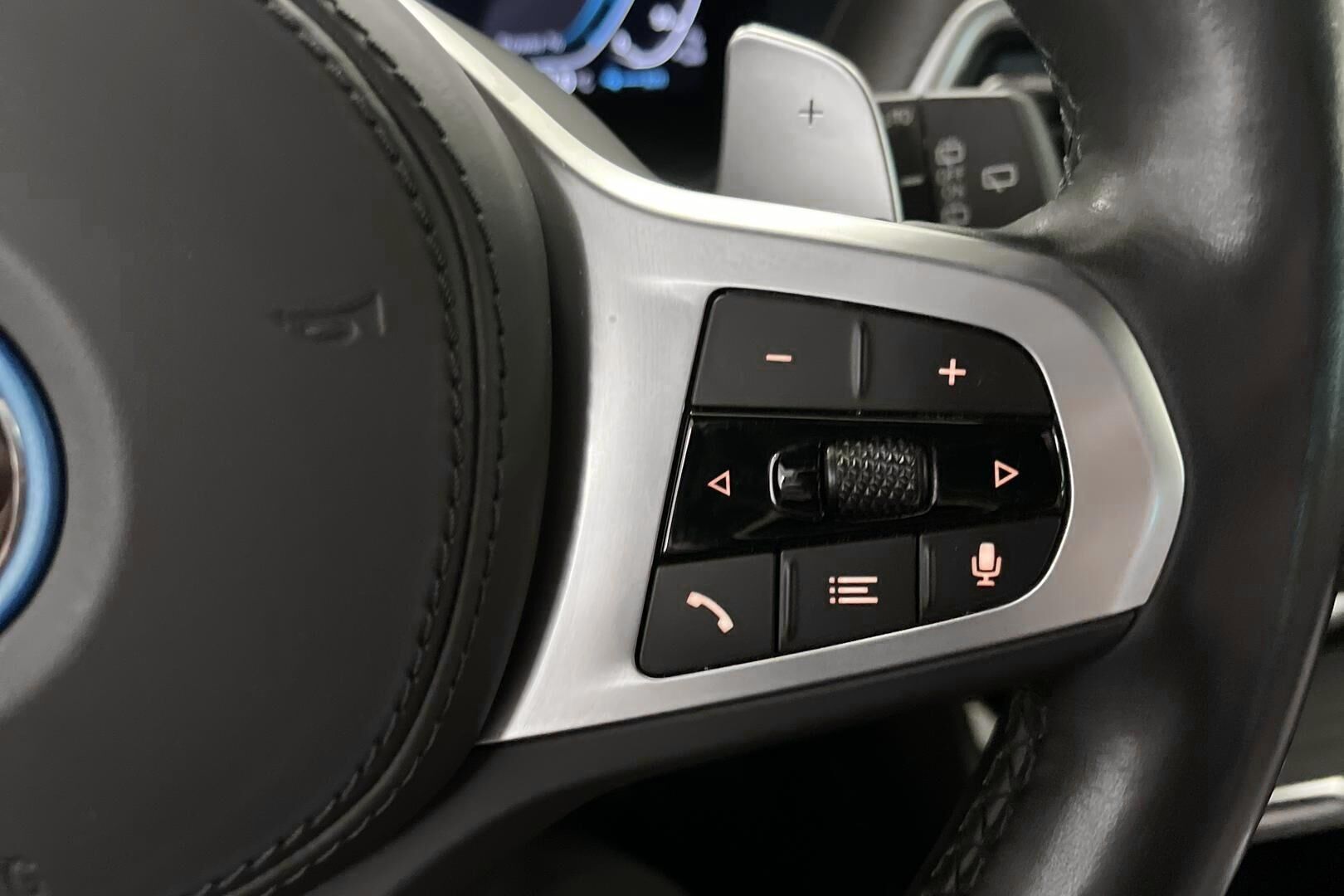 BMW X3 iso kuva 17