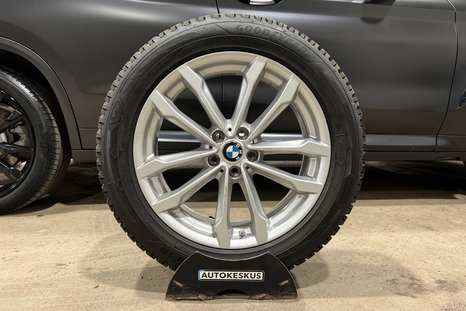 BMW X3 iso kuva 12