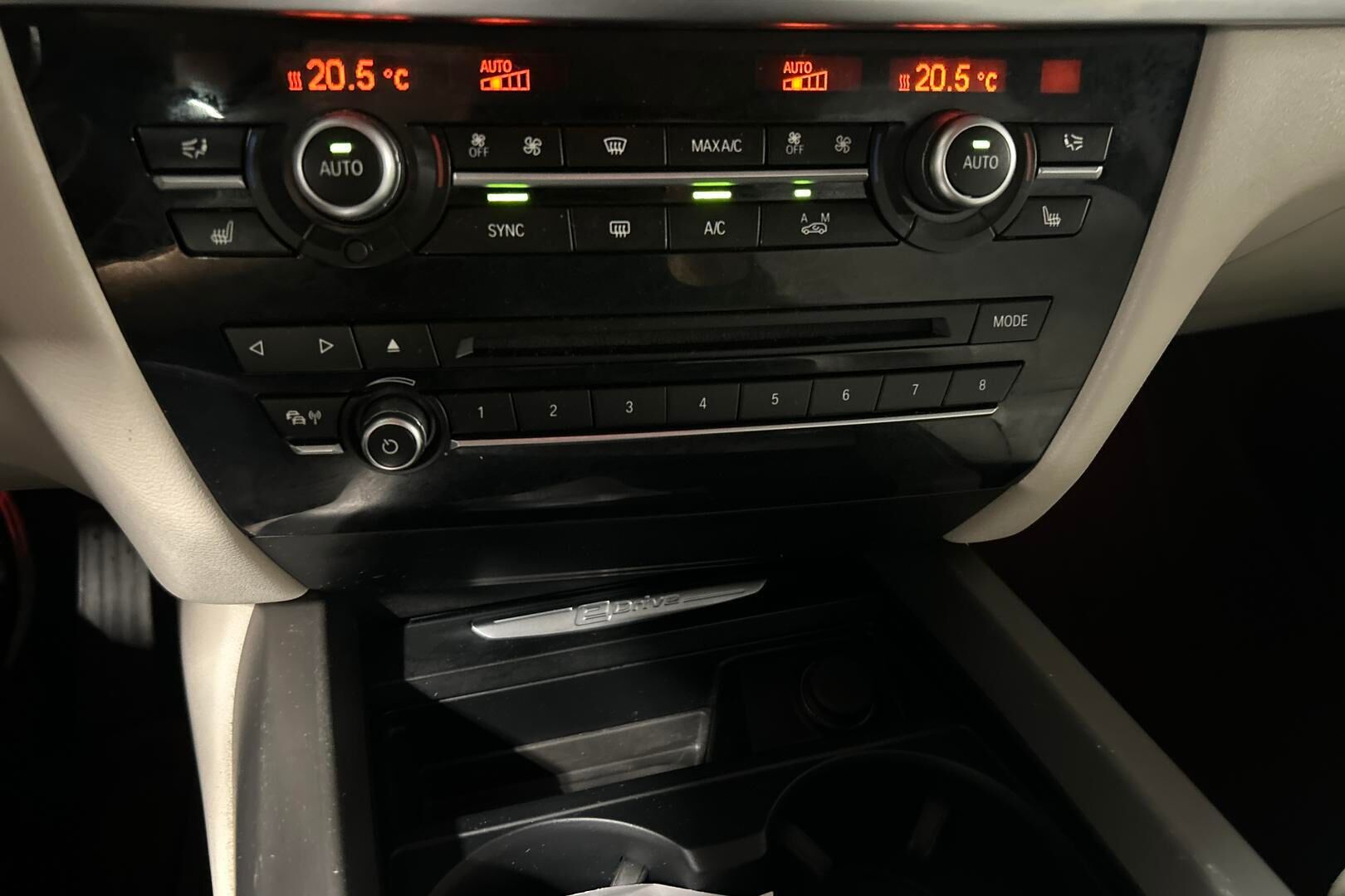 BMW X5 iso kuva 18