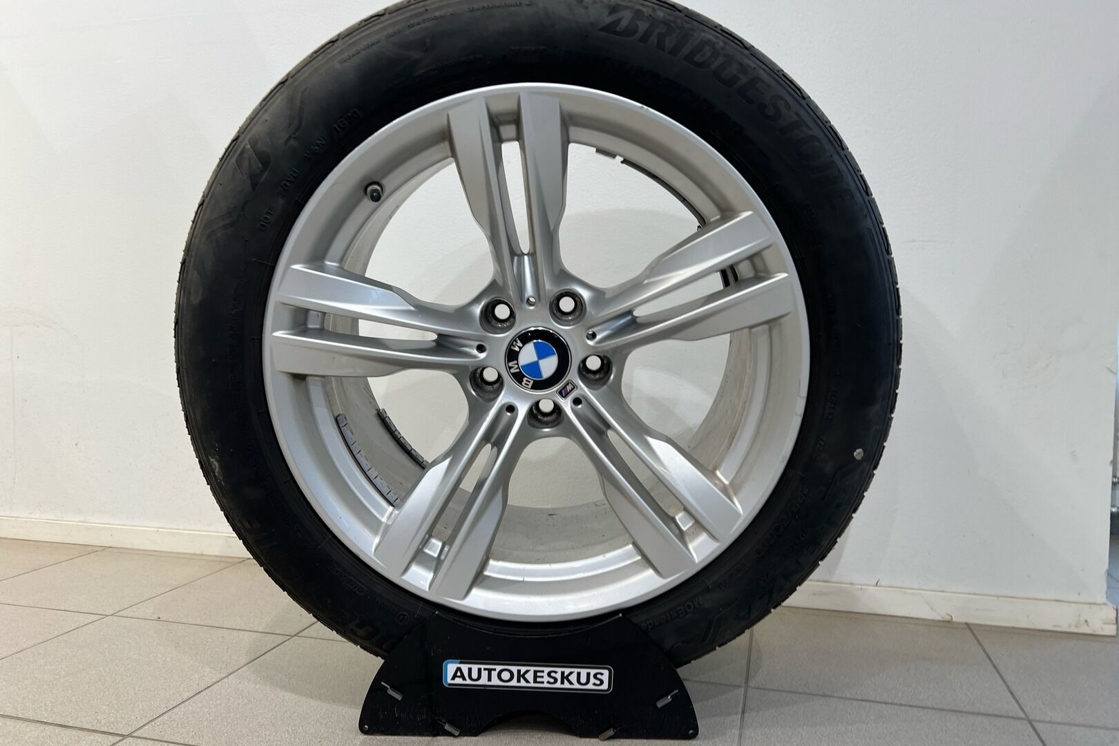 BMW X5 iso kuva 25