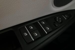 BMW X5 esikatselu 25
