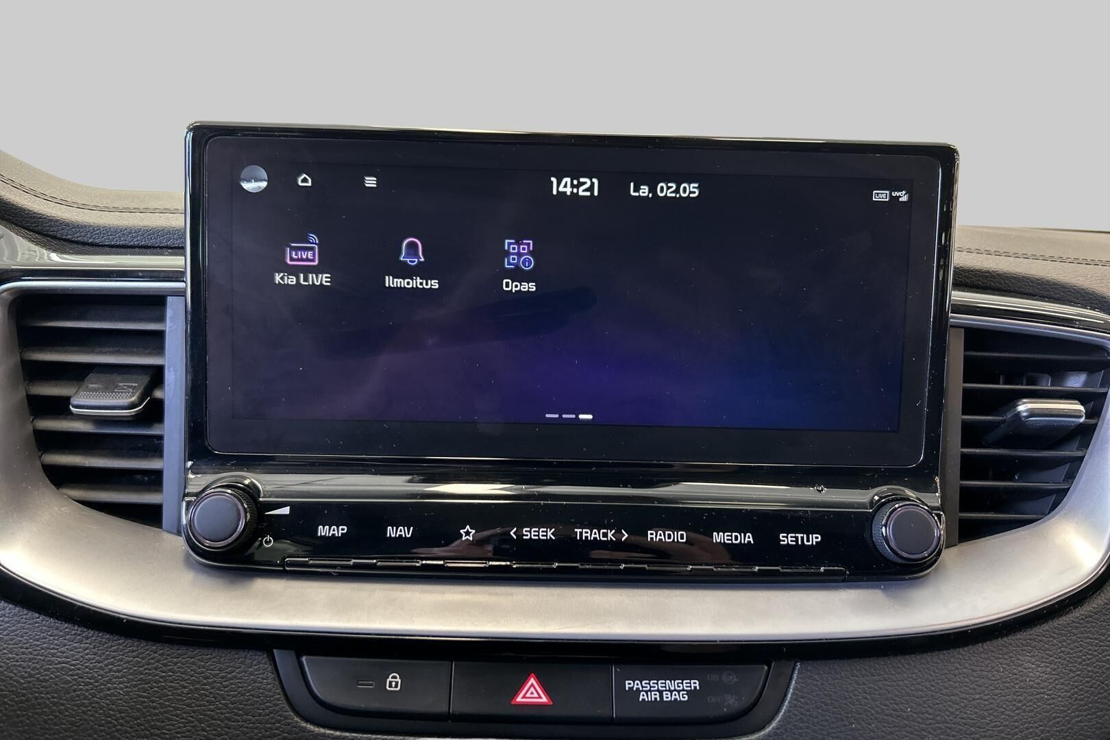 Kia Ceed iso kuva 24
