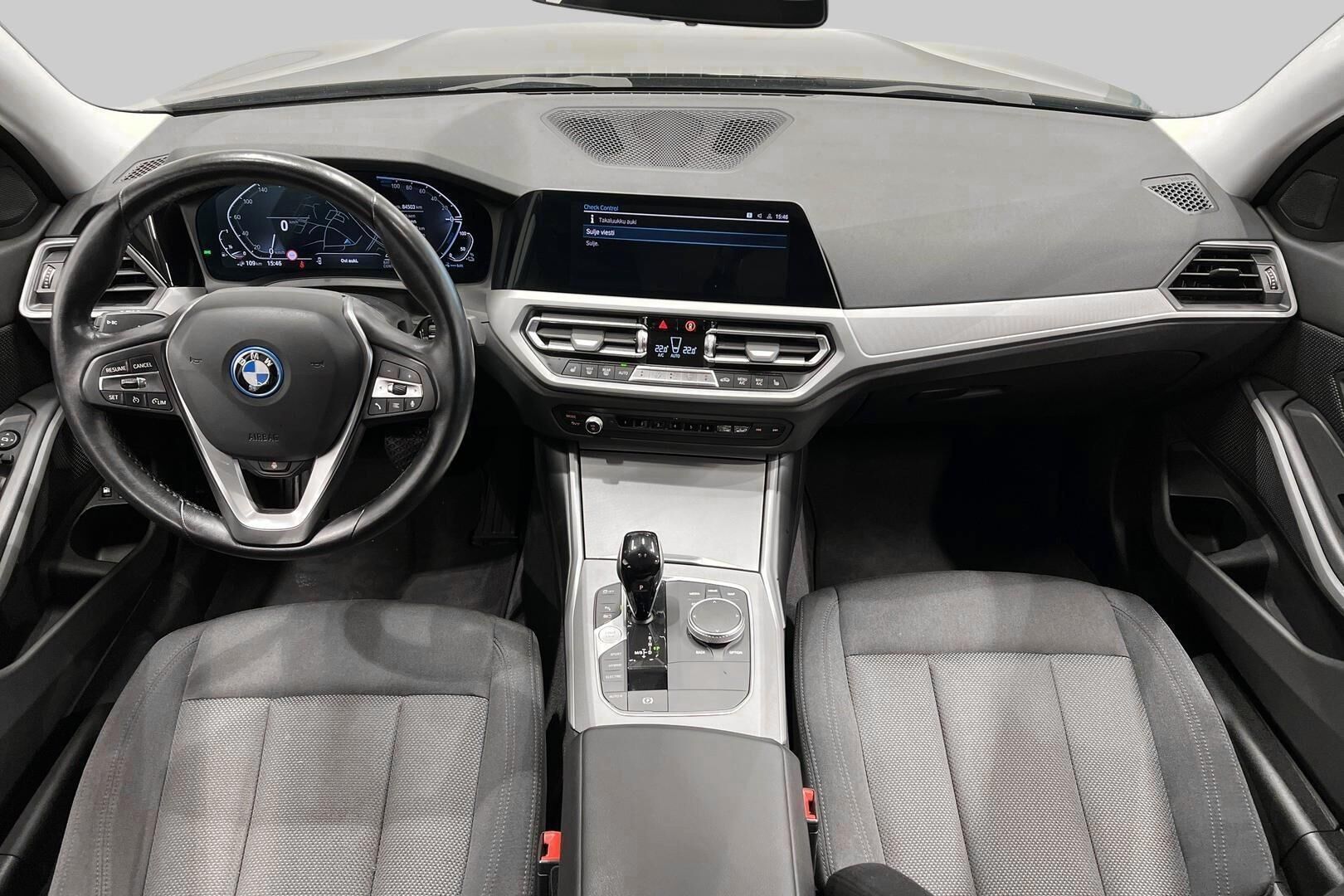 BMW 3-SARJA iso kuva 11