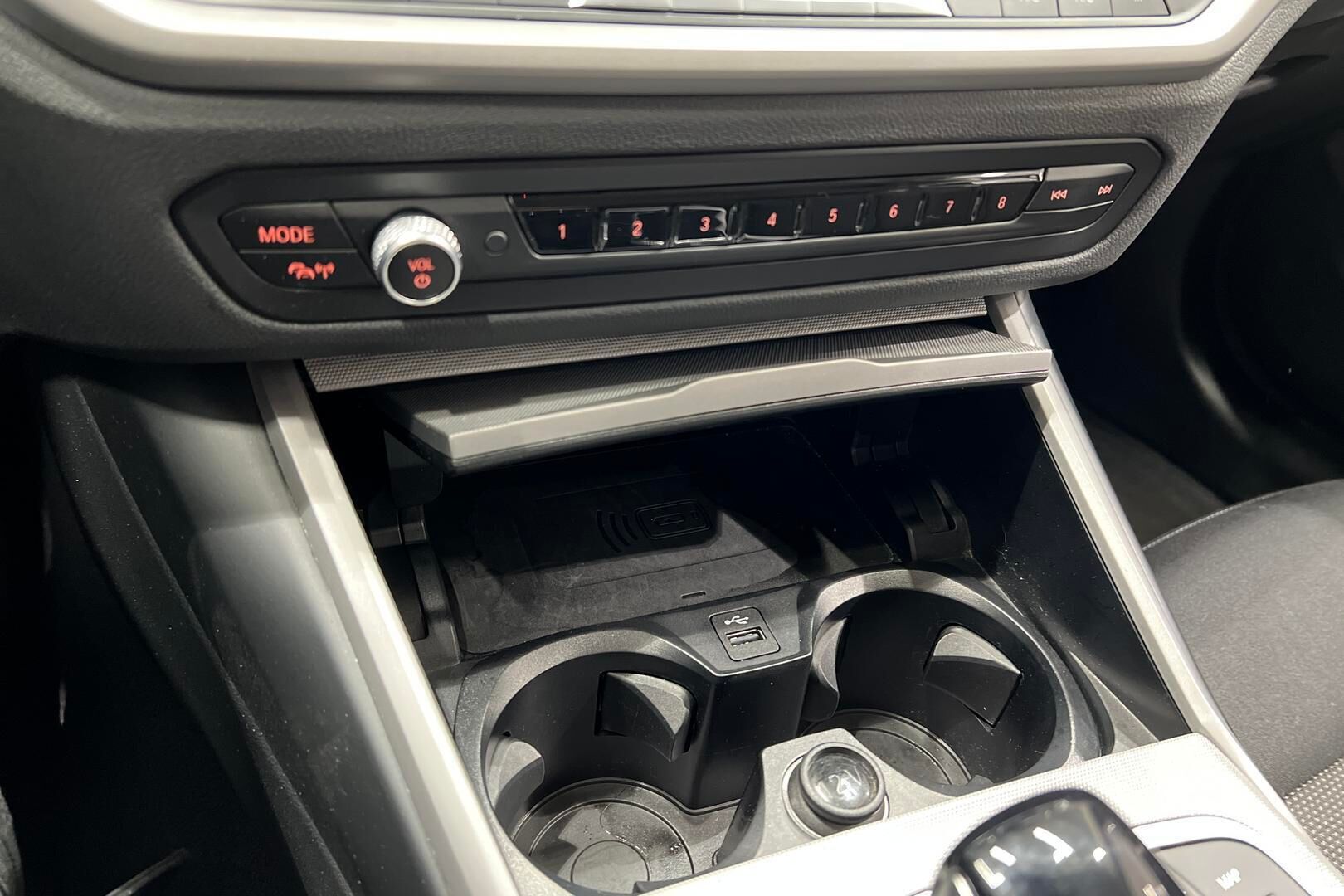 BMW 3-SARJA iso kuva 19