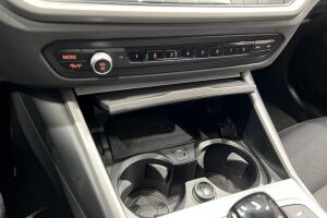 BMW 3-SARJA esikatselu 19