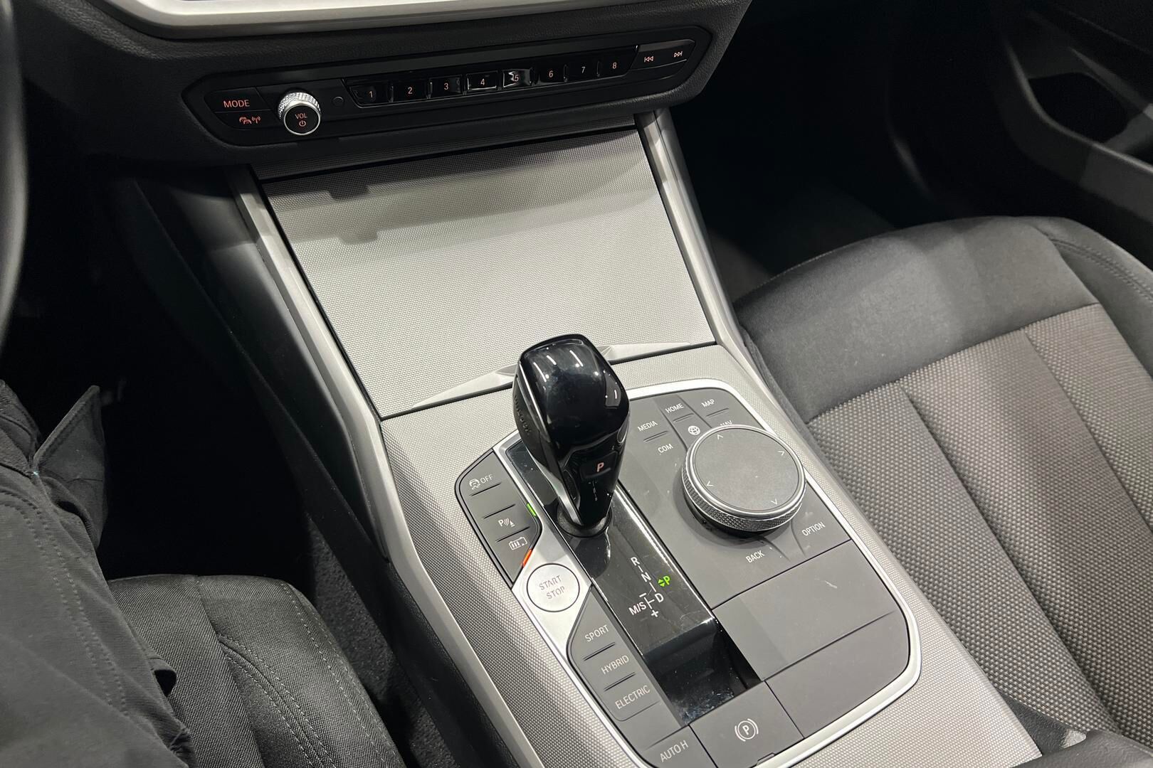 BMW 3-SARJA iso kuva 22