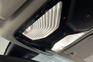 BMW 3-SARJA esikatselu 24