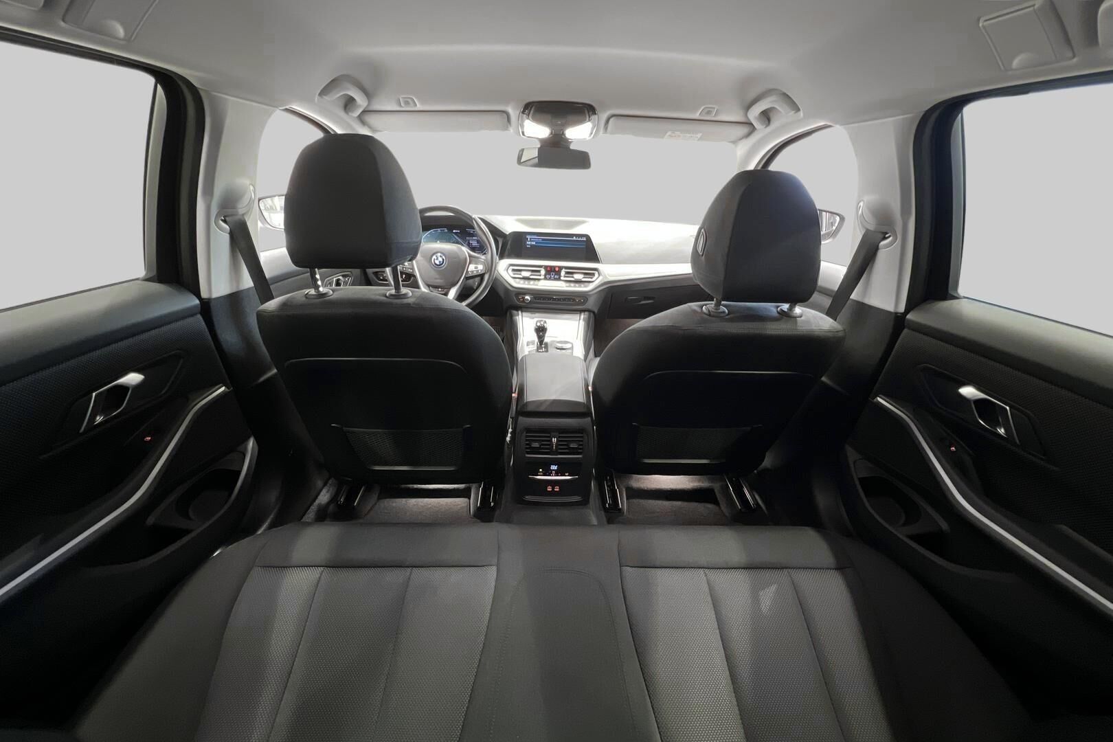 BMW 3-SARJA iso kuva 36