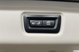 BMW 3-SARJA esikatselu 37