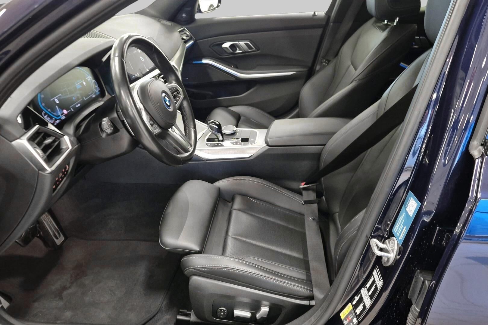 BMW 3-sarja iso kuva 8
