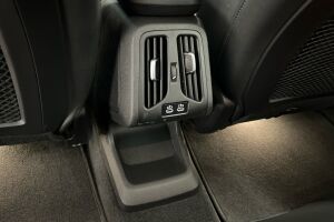 BMW X1 esikatselu 22