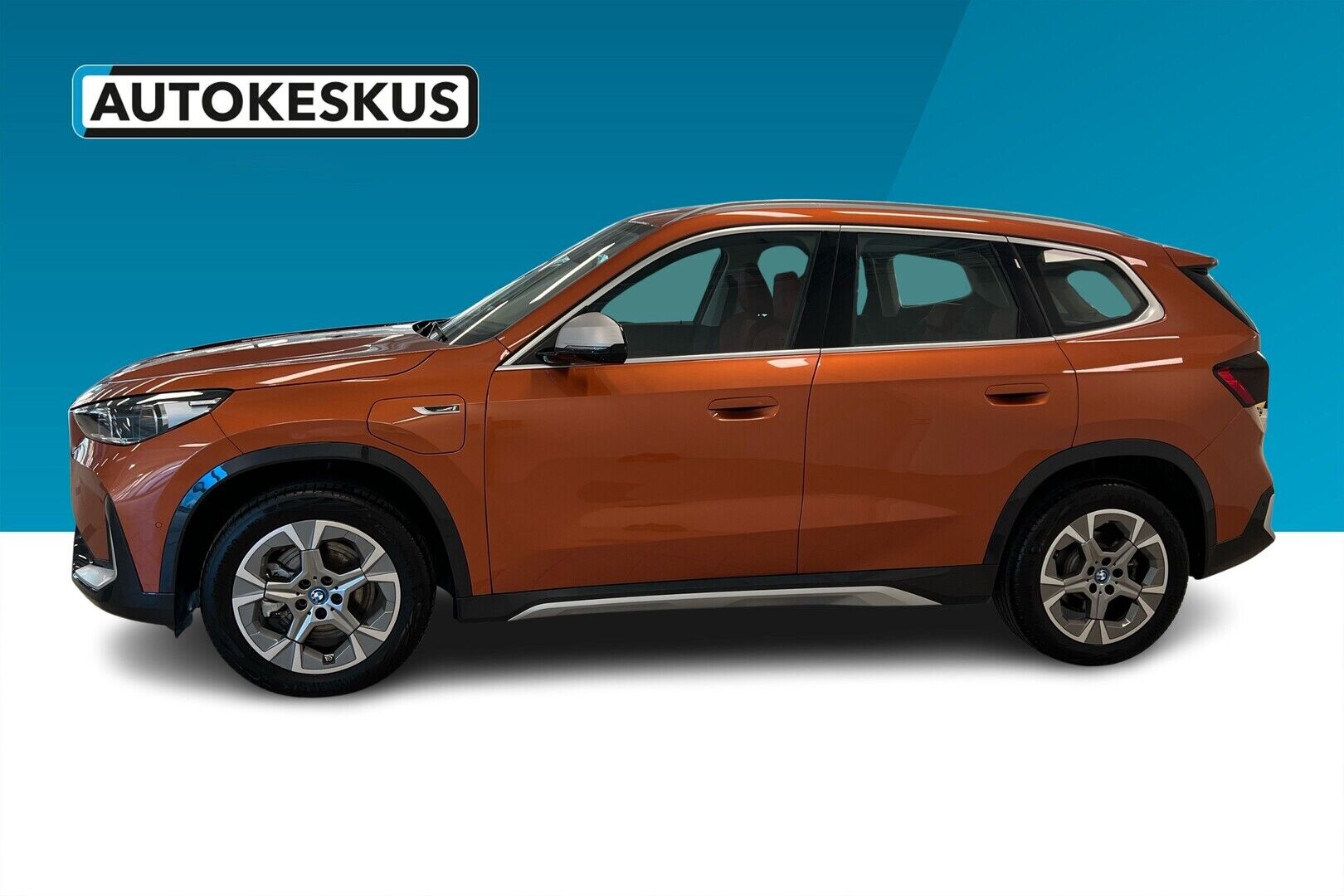 BMW X1 iso kuva 4
