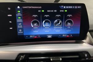 BMW iX1 esikatselu 20