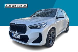 BMW iX1 esikatselu 0