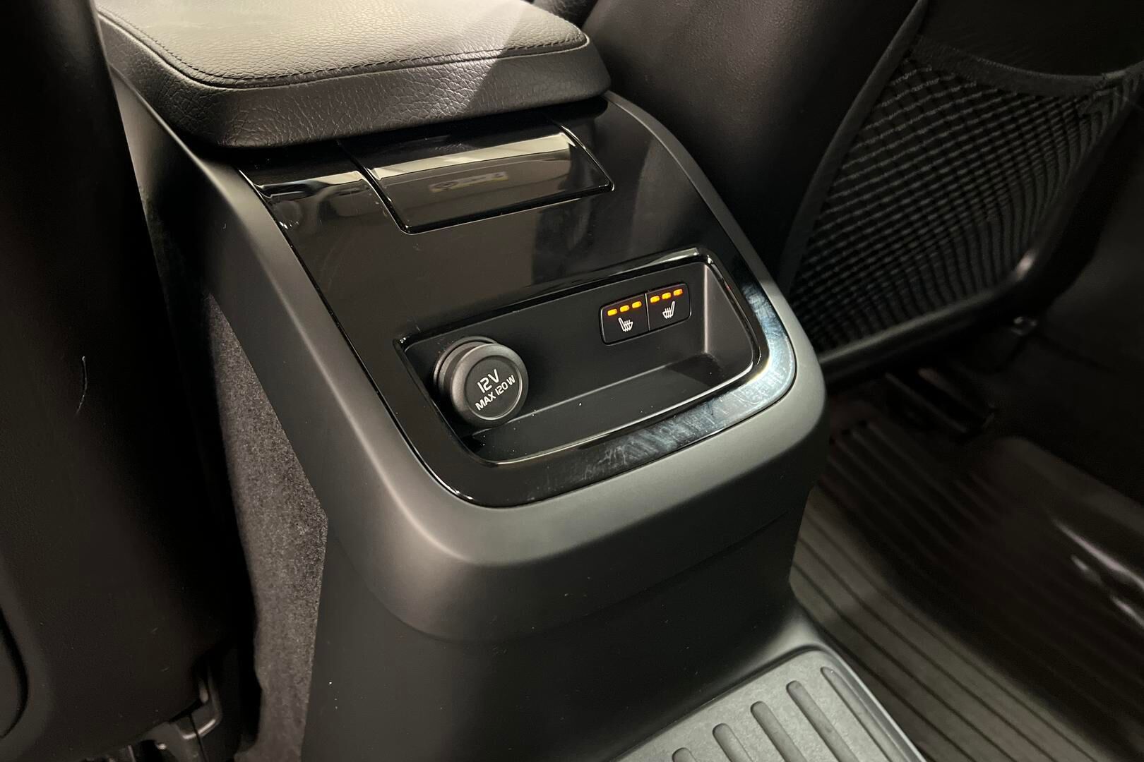 Volvo V90 iso kuva 27